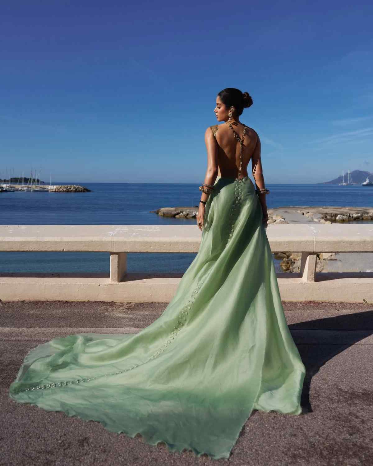 Janhvi Kapoor Photos
