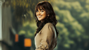 Shraddha Srinath Firstlook Out From 'Mechanic Rocky'