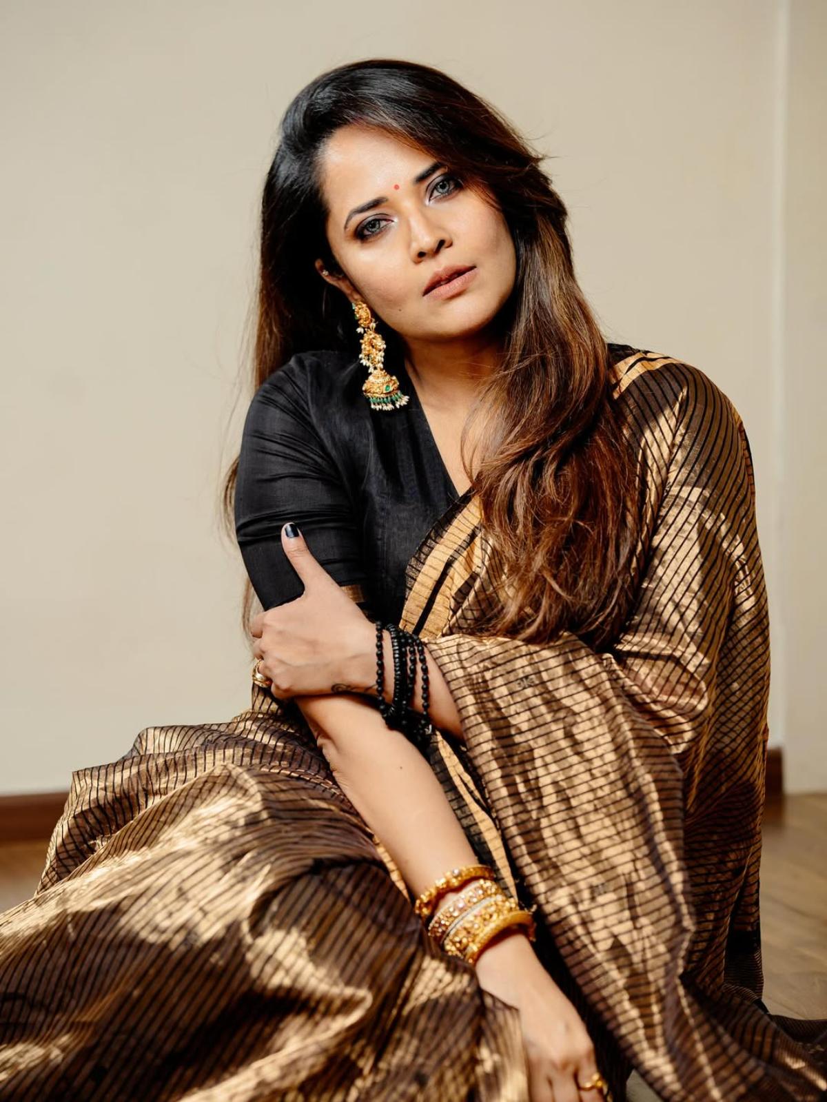 Anasuya Bharadwaj Photos