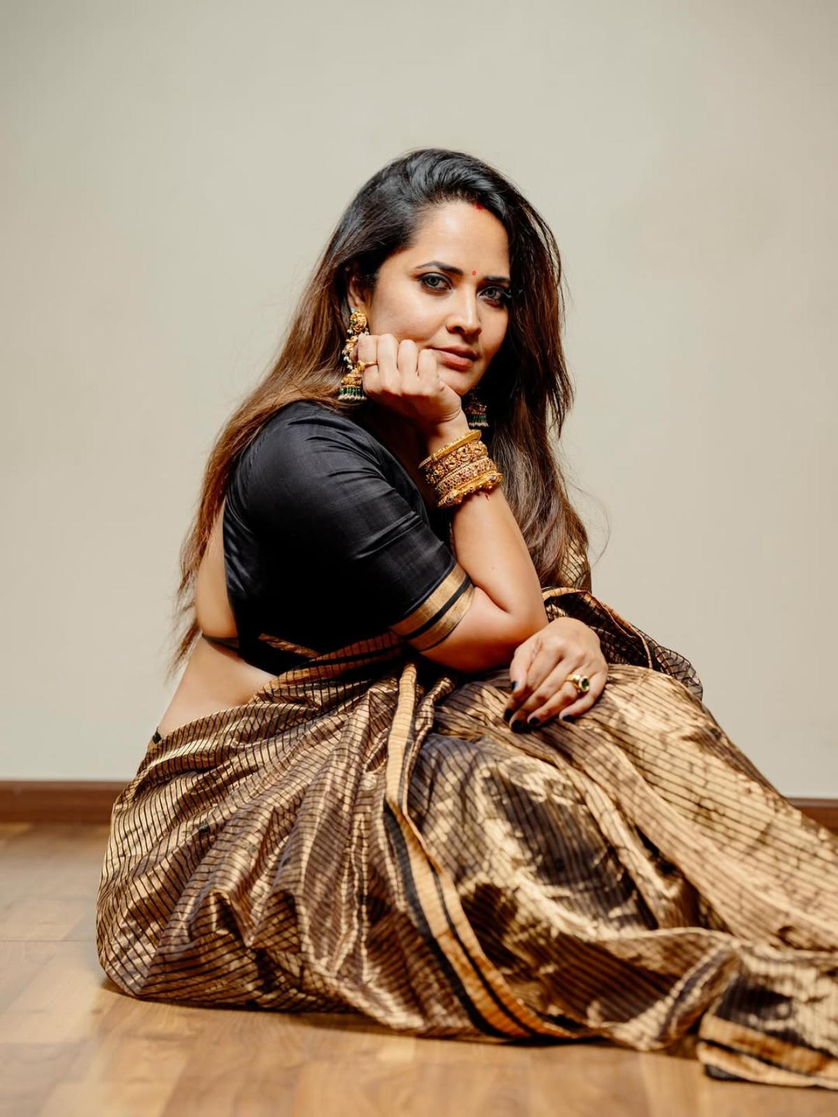Anasuya Bharadwaj Photos