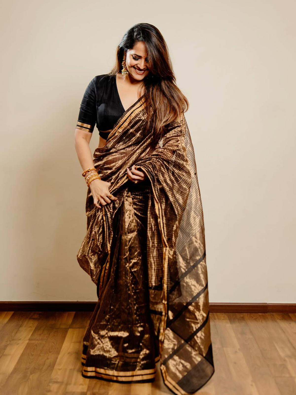 Anasuya Bharadwaj Photos