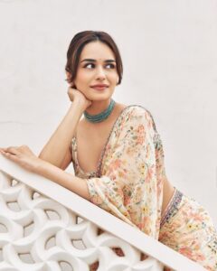 Manushi Chillar Photos