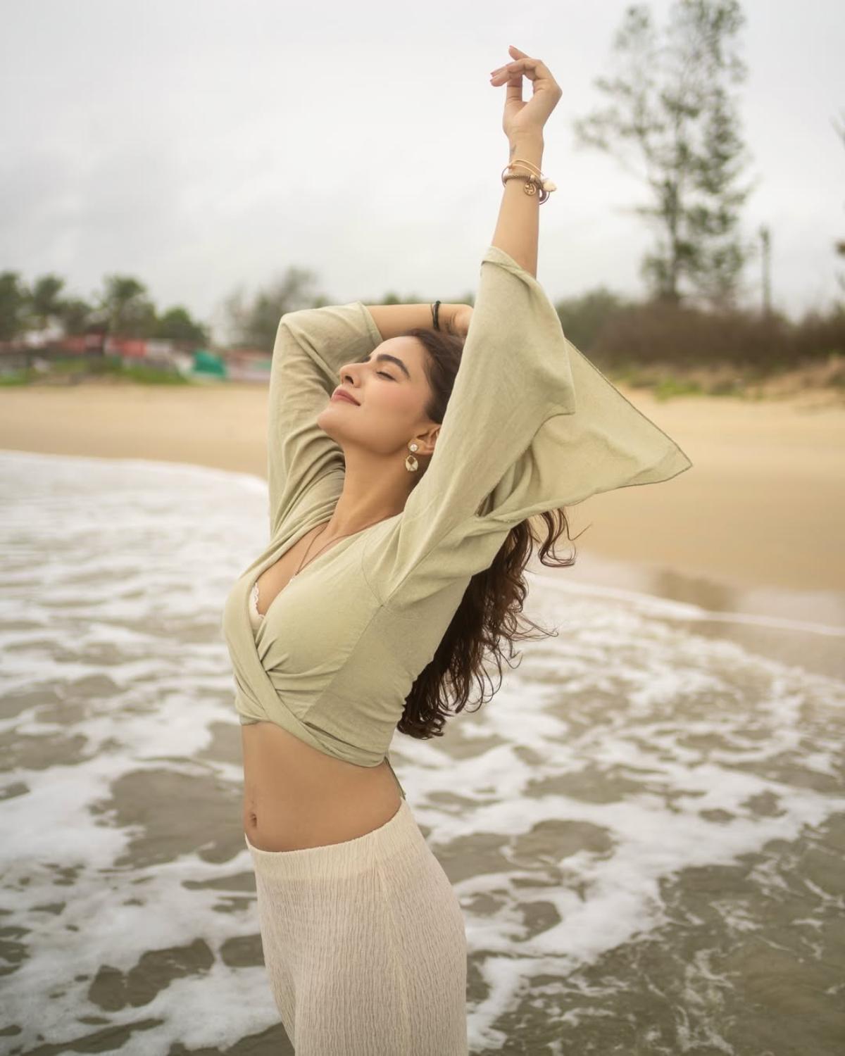 Rukshar Dhillon Photos