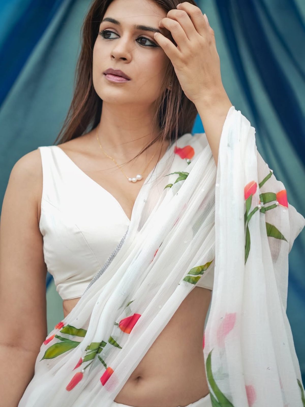 Shraddha Das Photos