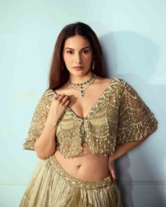 Amyra Dastur Photos