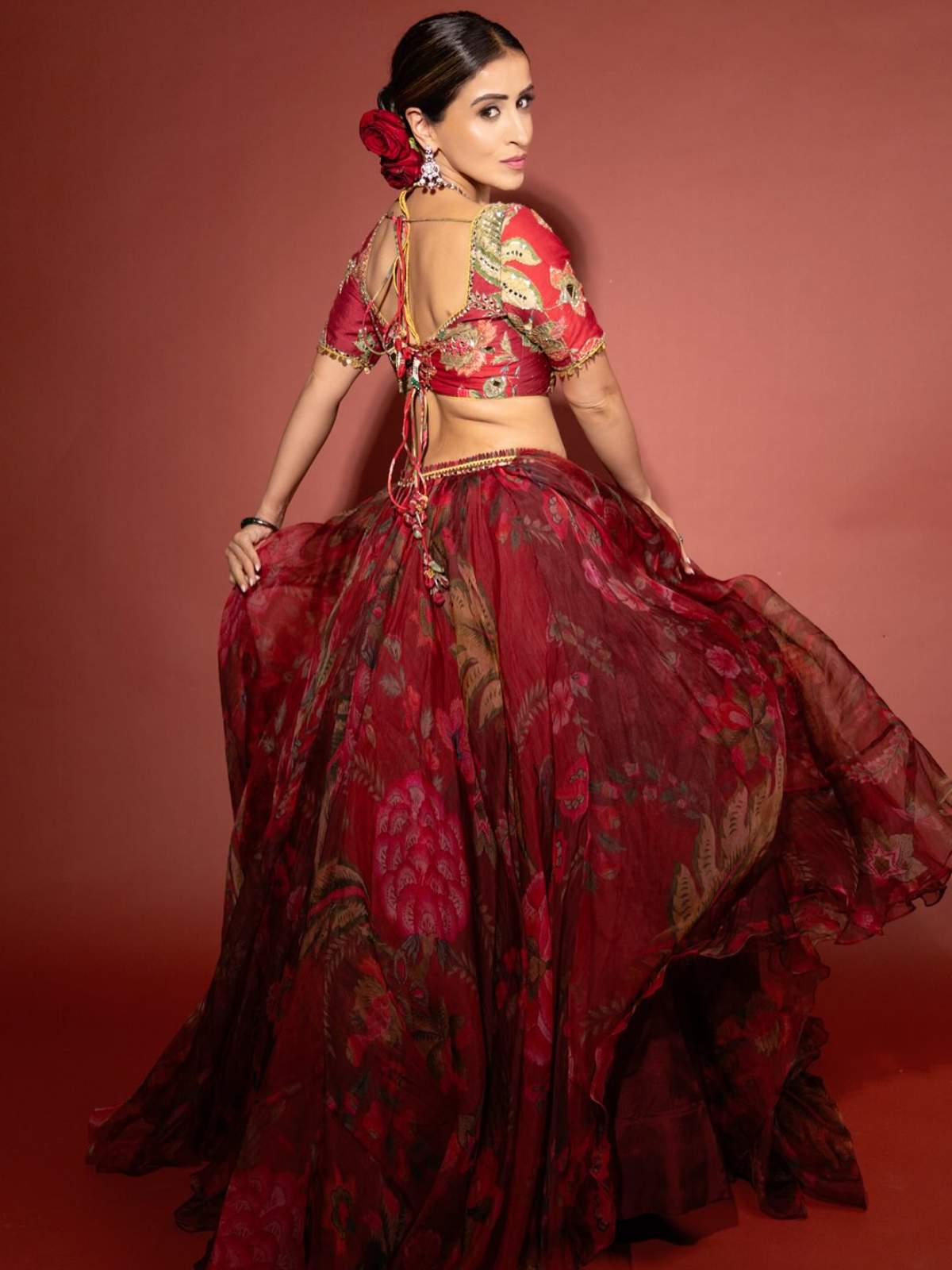 Anshu Photos