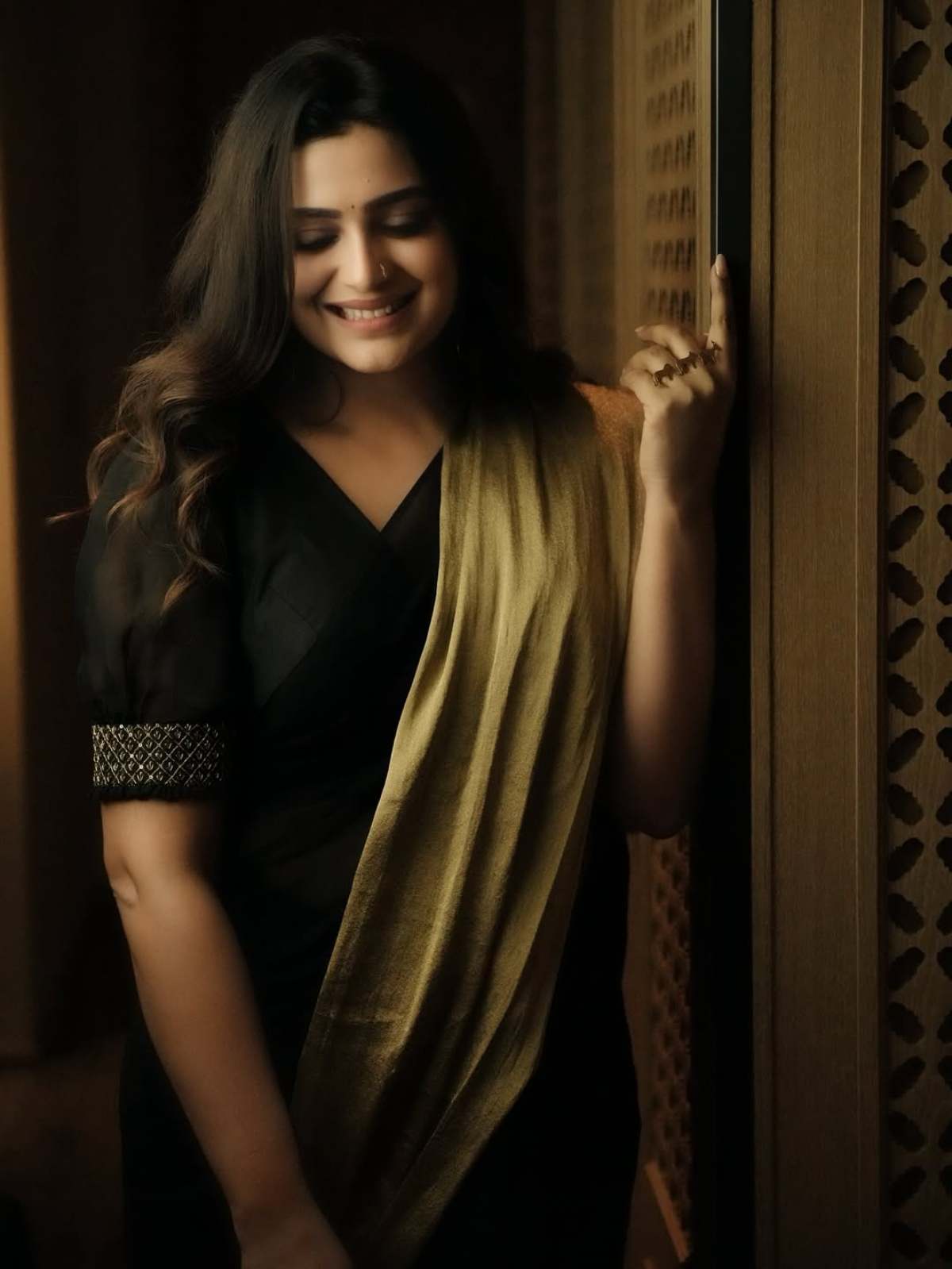 Divya Pillai Photos