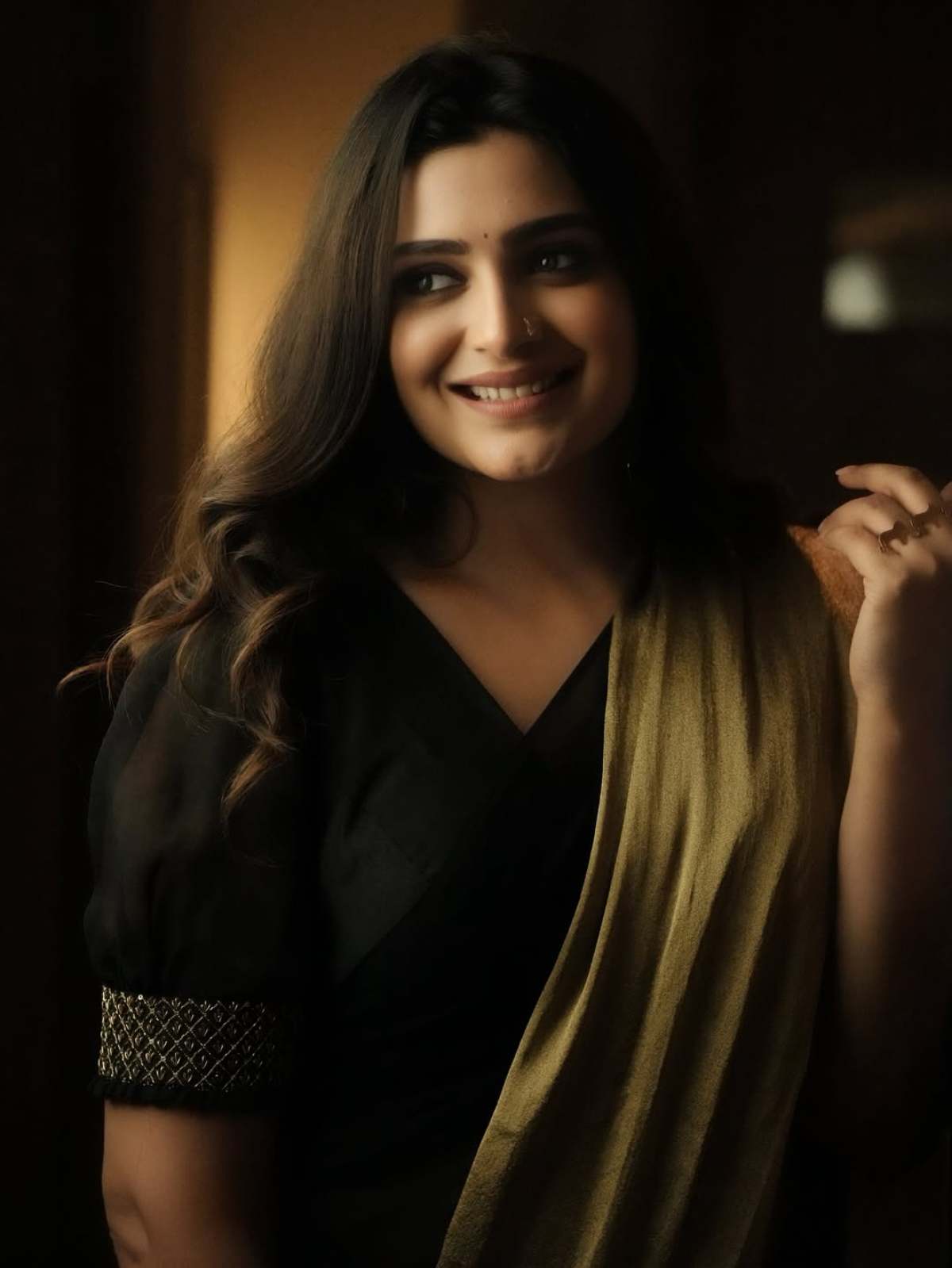 Divya Pillai Photos