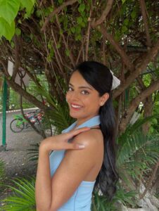 Riddhi Kumar Photos